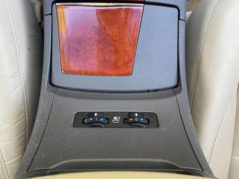 2011 Lexus ES 5th Gen - Image 12 of 12