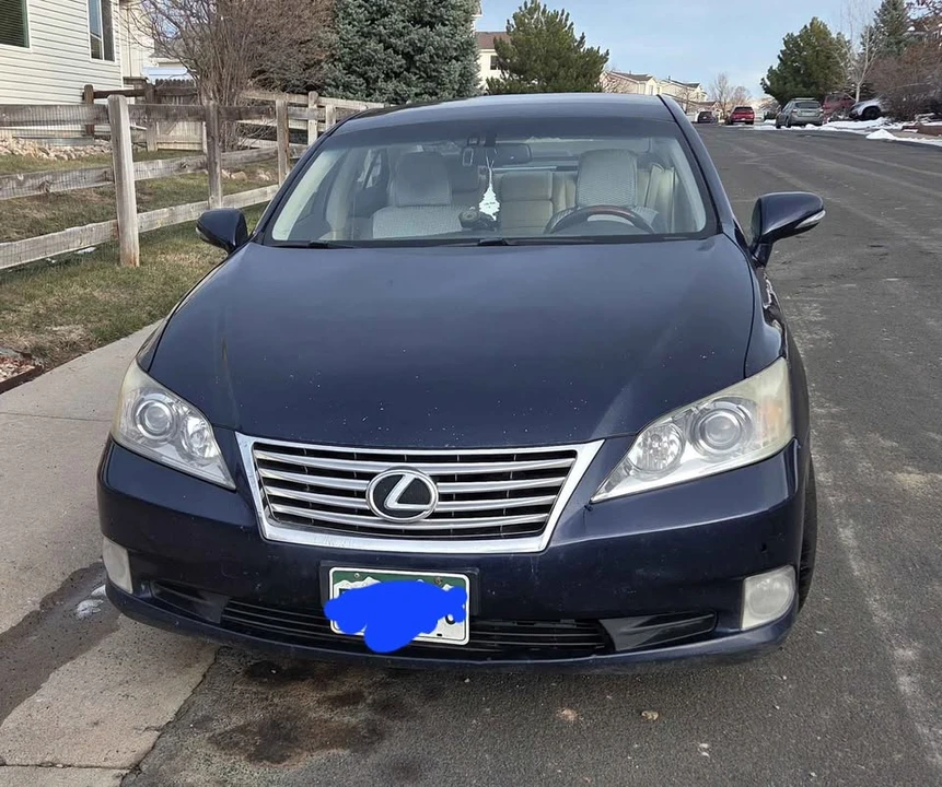 2011 Lexus ES 4th Gen - Image 3 of 8