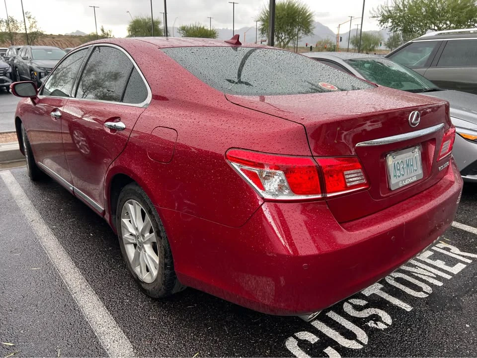 2011 Lexus ES 5th Gen - Image 5 of 5