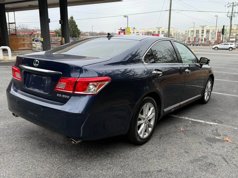 2011 Lexus ES 5th Gen - Image 7 of 20