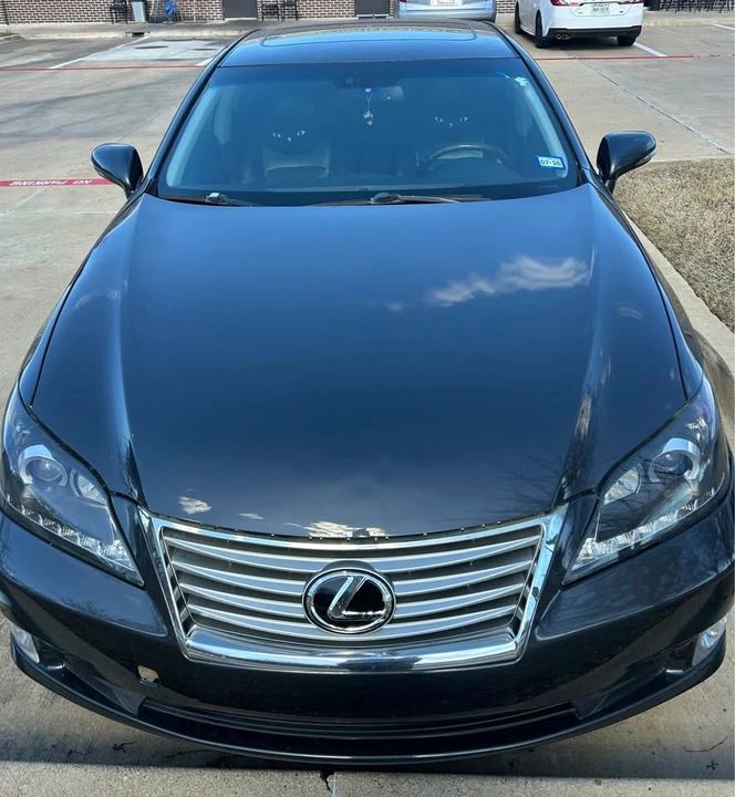 2011 Lexus ES 4th Gen - Image 3 of 10
