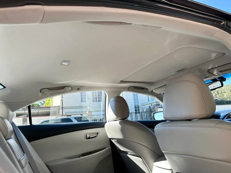 2011 Lexus ES 5th Gen - Image 16 of 18