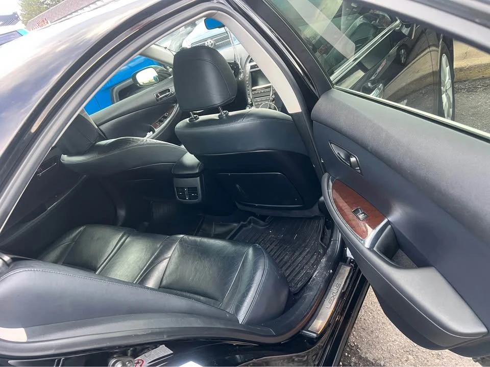 2011 Lexus ES 5th Gen - Image 11 of 14