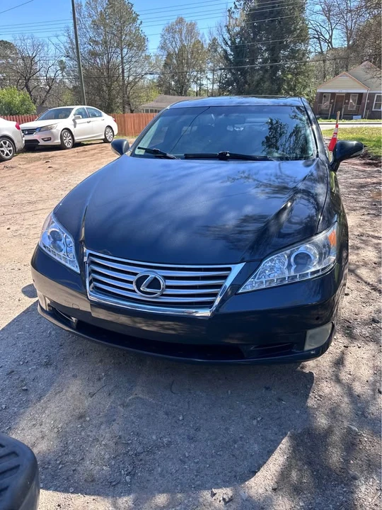 2011 Lexus ES 5th Gen - Image 3 of 6