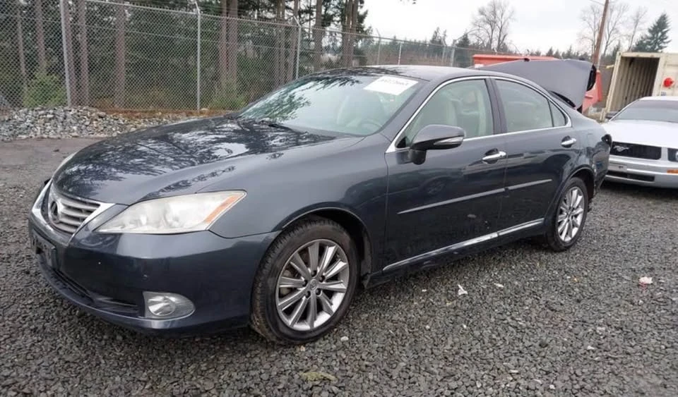 2011 Lexus ES 5th Gen - Image 2 of 6