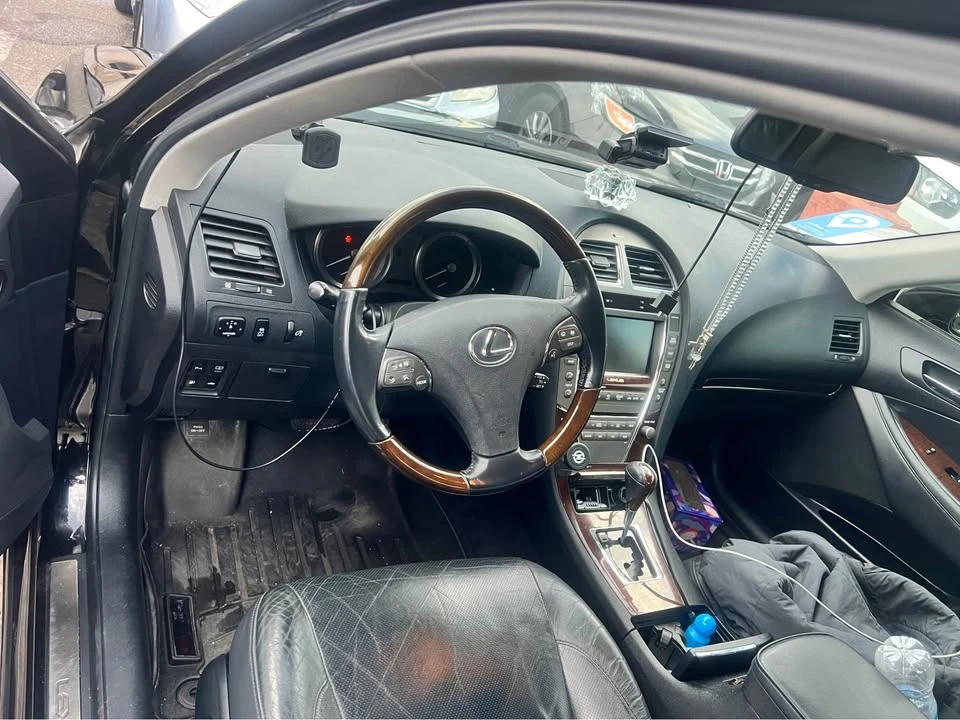 2011 Lexus ES 5th Gen - Image 10 of 14