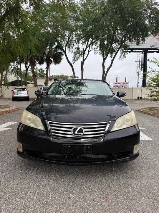2011 Lexus ES 5th Gen - Image 3 of 12