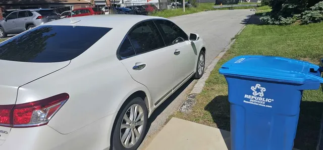 2011 Lexus ES 350 Sedan