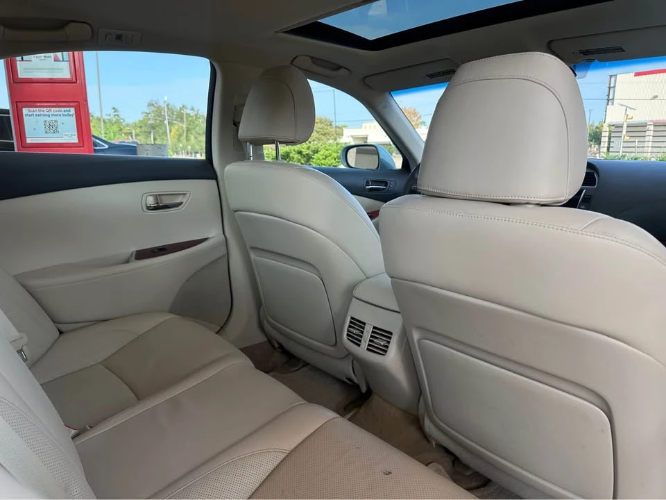 2011 Lexus ES 4th Gen - Image 14 of 20