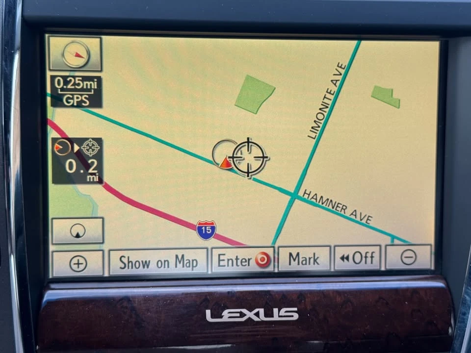 2011 Lexus ES 5th Gen - Image 13 of 19