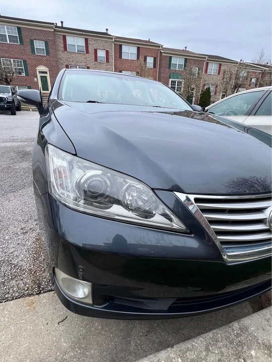 2011 Lexus ES 5th Gen - Image 12 of 19