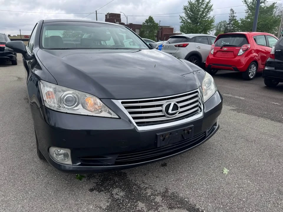 2011 Lexus ES 5th Gen - Image 5 of 20