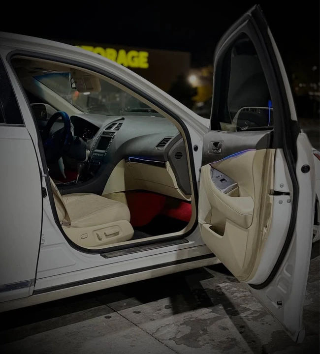 2011 Lexus ES 5th Gen - Image 7 of 11