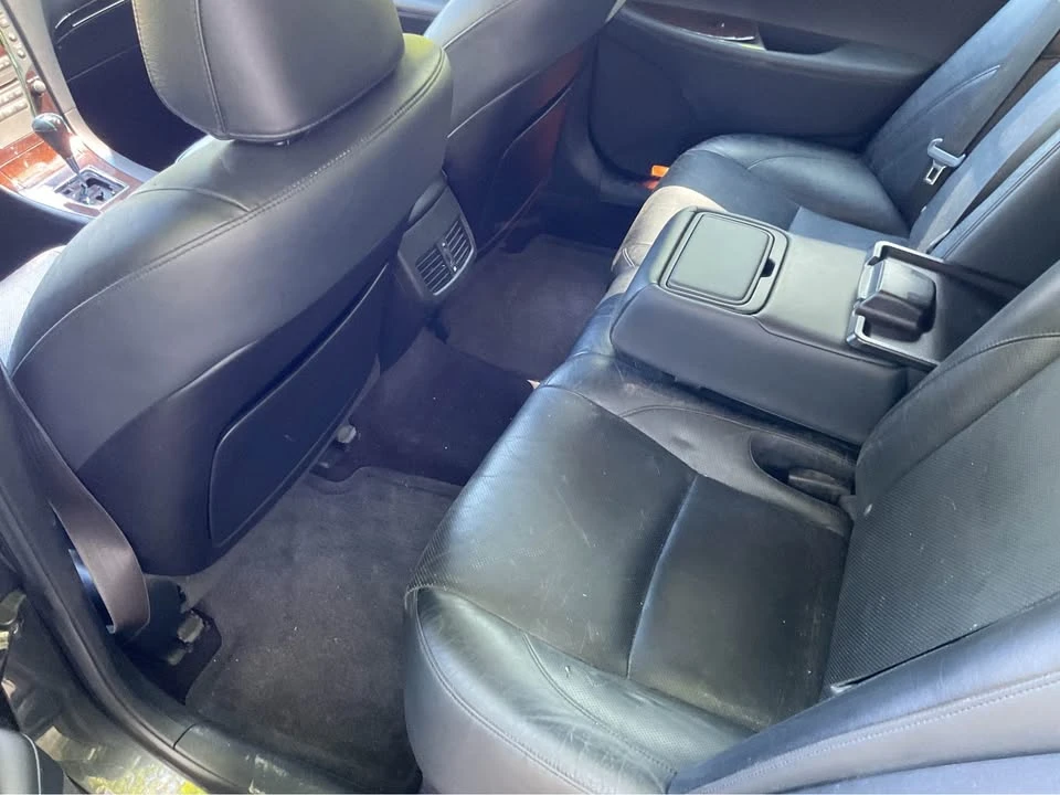 2011 Lexus ES 5th Gen - Image 10 of 18