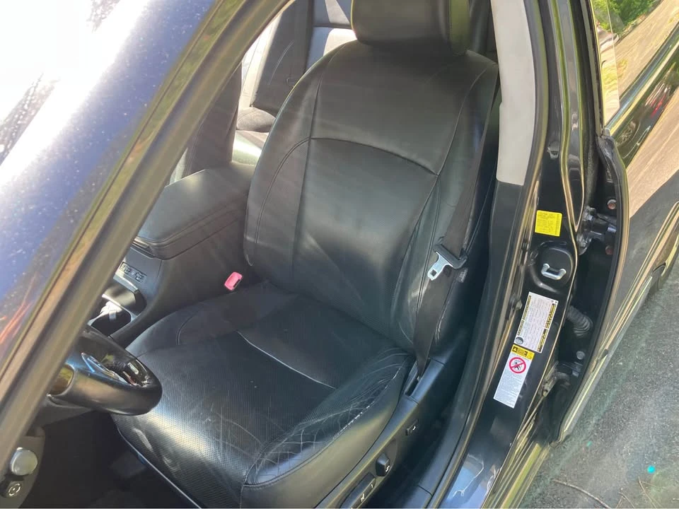 2011 Lexus ES 5th Gen - Image 17 of 18