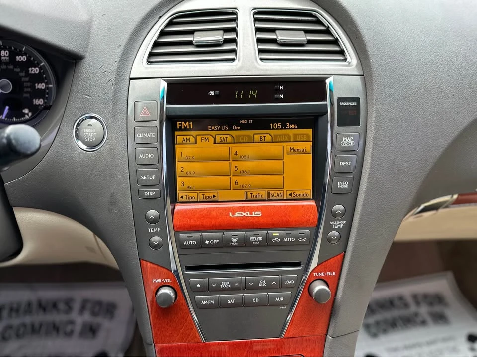 2011 Lexus ES 5th Gen - Image 13 of 18