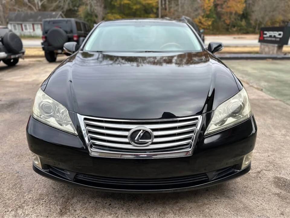 2011 Lexus ES 5th Gen - Image 2 of 18