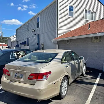 2011 Lexus ES 350 Sedan 4D