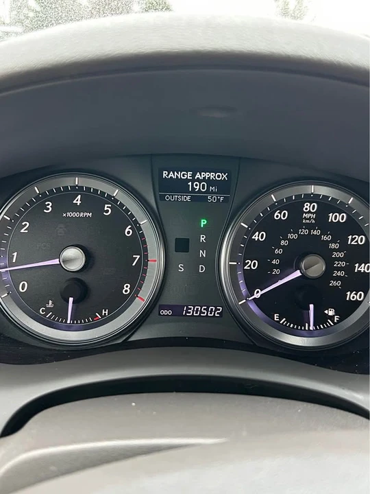 2011 Lexus ES 5th Gen - Image 7 of 9