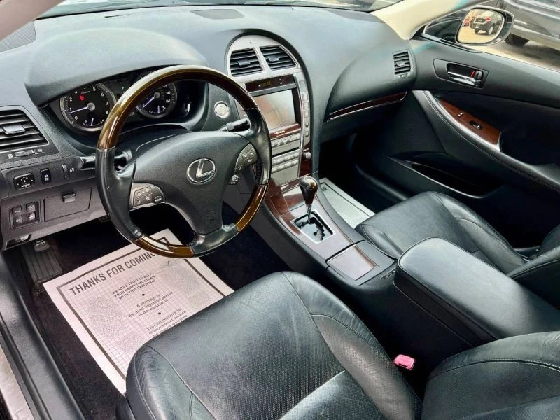 2011 Lexus ES 5th Gen - Image 7 of 12