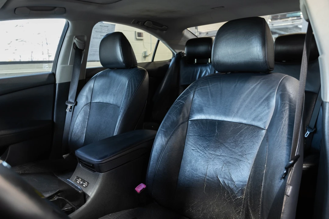 2011 Lexus ES 5th Gen - Image 21 of 21