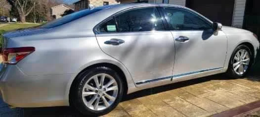 2011 Lexus ES 5th Gen - Image 3 of 6