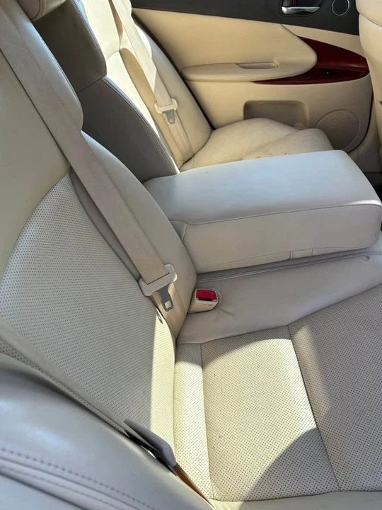 2011 Lexus GS 3rd Gen - Image 6 of 9