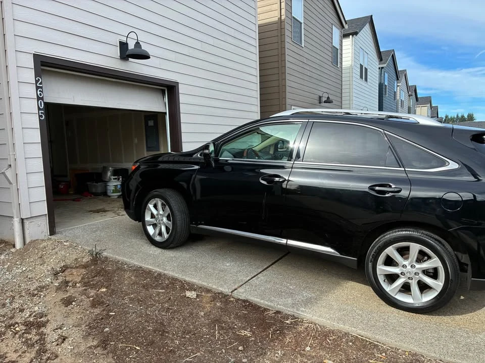 2011 Lexus GS 3rd Gen - Image 2 of 4