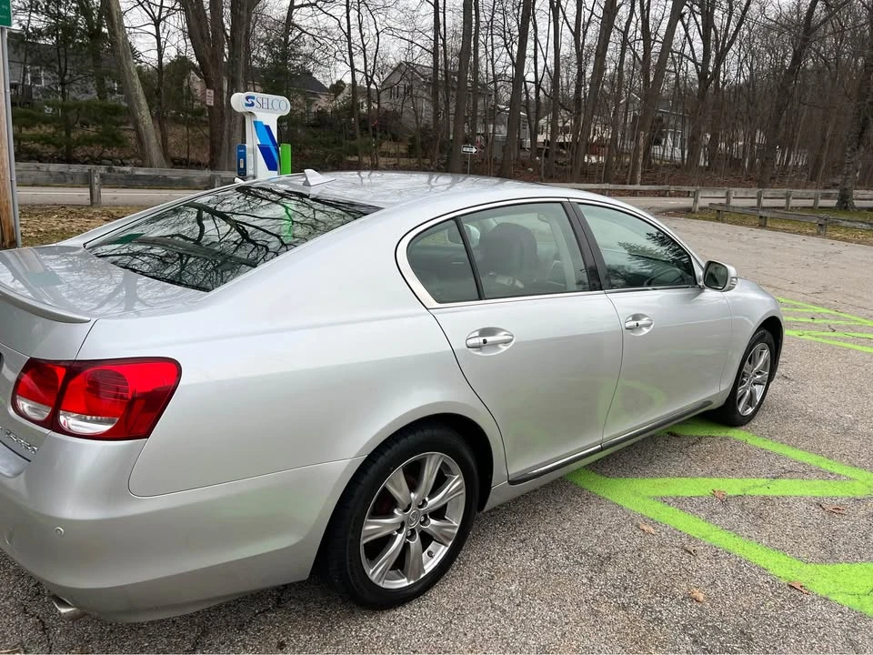 2011 Lexus GS 3rd Gen - Image 4 of 11