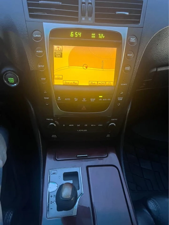 2011 Lexus GS 3rd Gen - Image 2 of 11