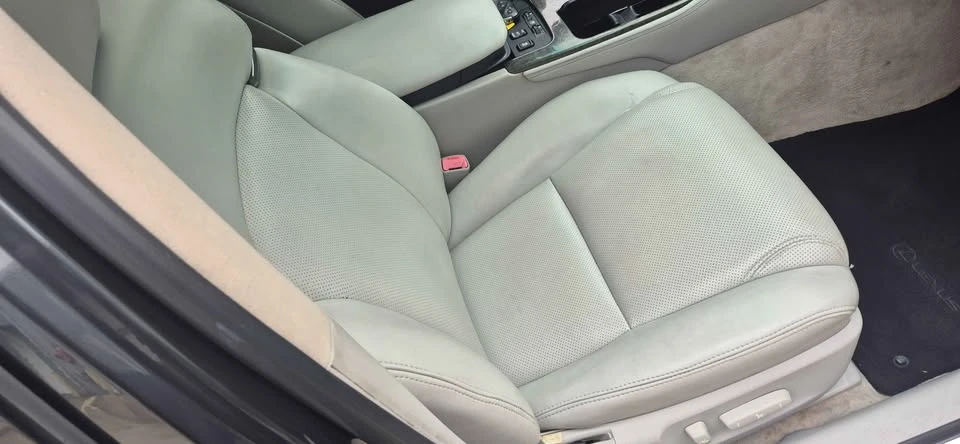 2011 Lexus GS 3rd Gen - Image 8 of 14