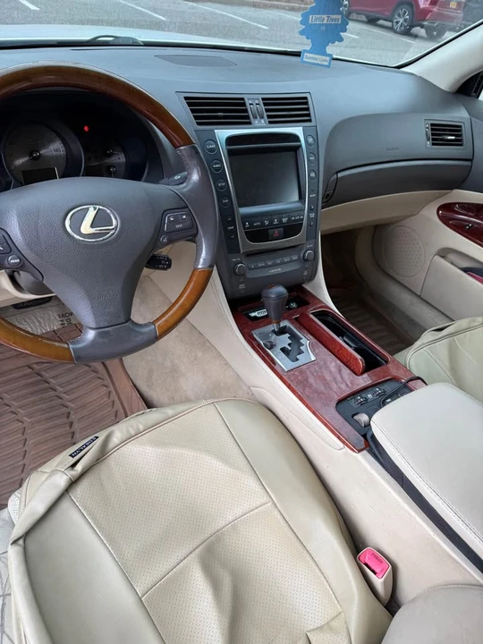 2011 Lexus GS 3rd Gen - Image 14 of 16