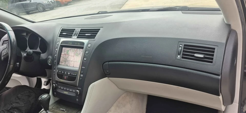 2011 Lexus GS 3rd Gen - Image 9 of 14