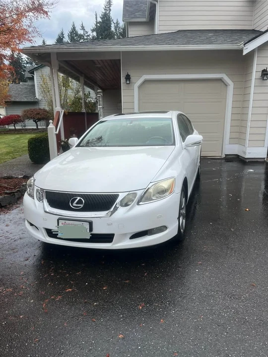2011 Lexus GS 3rd Gen - Image 2 of 12