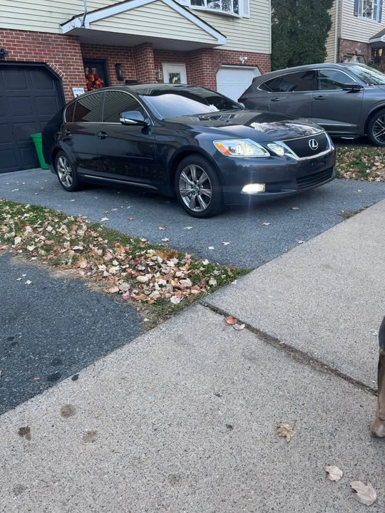 2011 Lexus GS 3rd Gen - Image 2 of 4
