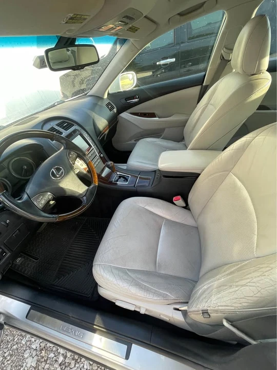 2011 Lexus GS 3rd Gen - Image 7 of 14