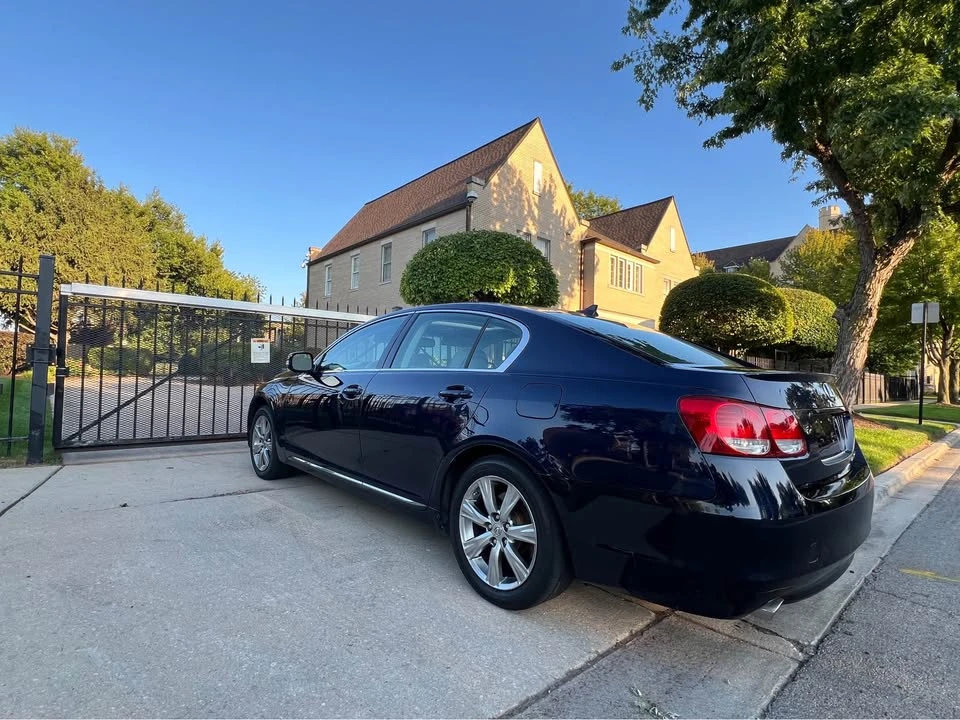 2011 Lexus GS 3rd Gen - Image 8 of 12