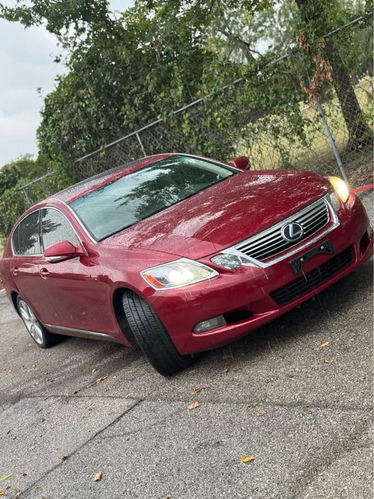 2011 Lexus GS 3rd Gen - Image 2 of 15