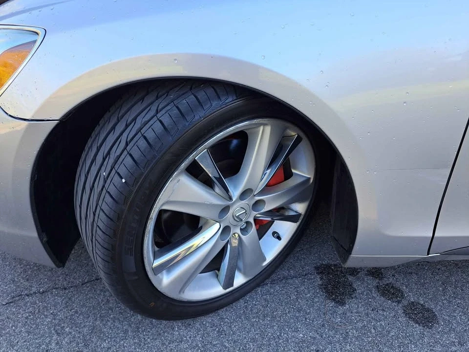 2011 Lexus GS 3rd Gen - Image 18 of 19