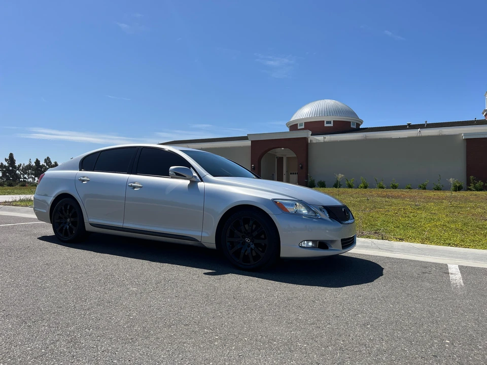 2011 Lexus GS 3rd Gen - Image 28 of 31