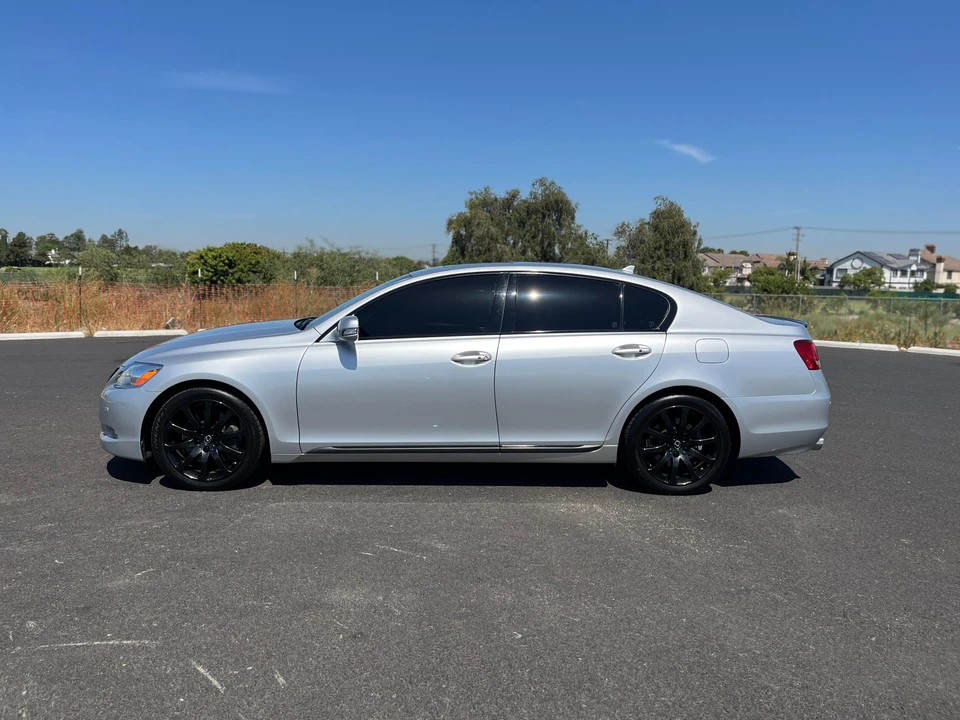 2011 Lexus GS 3rd Gen - Image 12 of 31