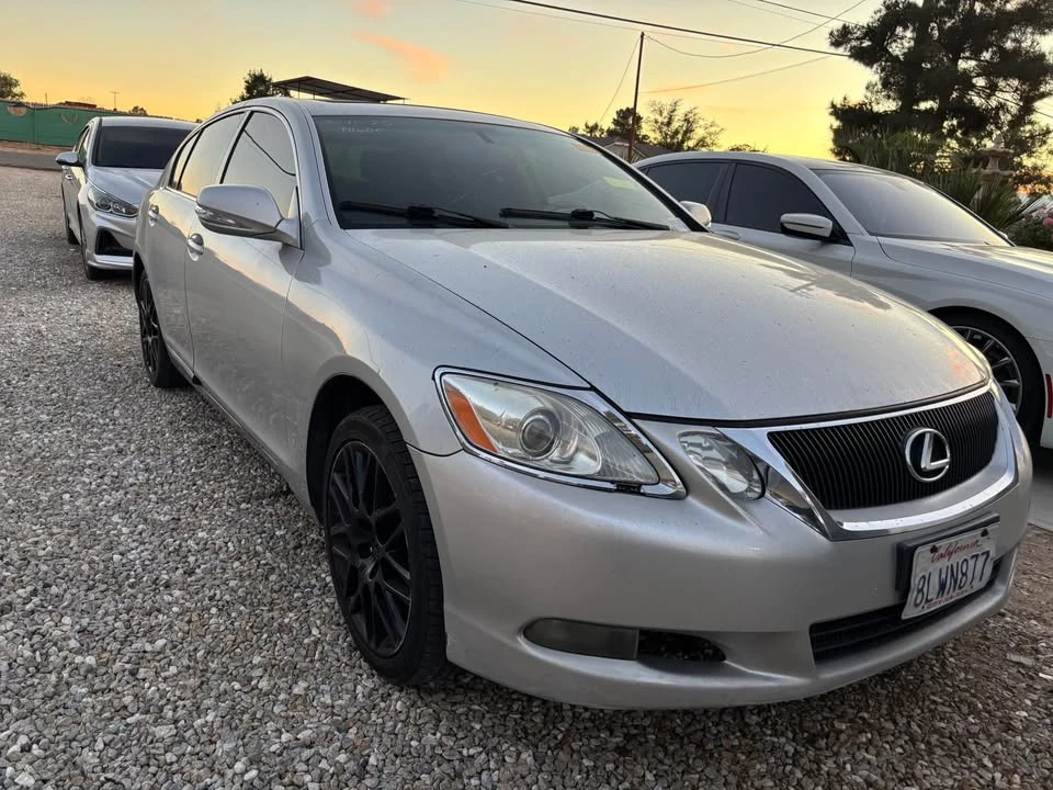 2011 Lexus GS 3rd Gen - Image 2 of 8