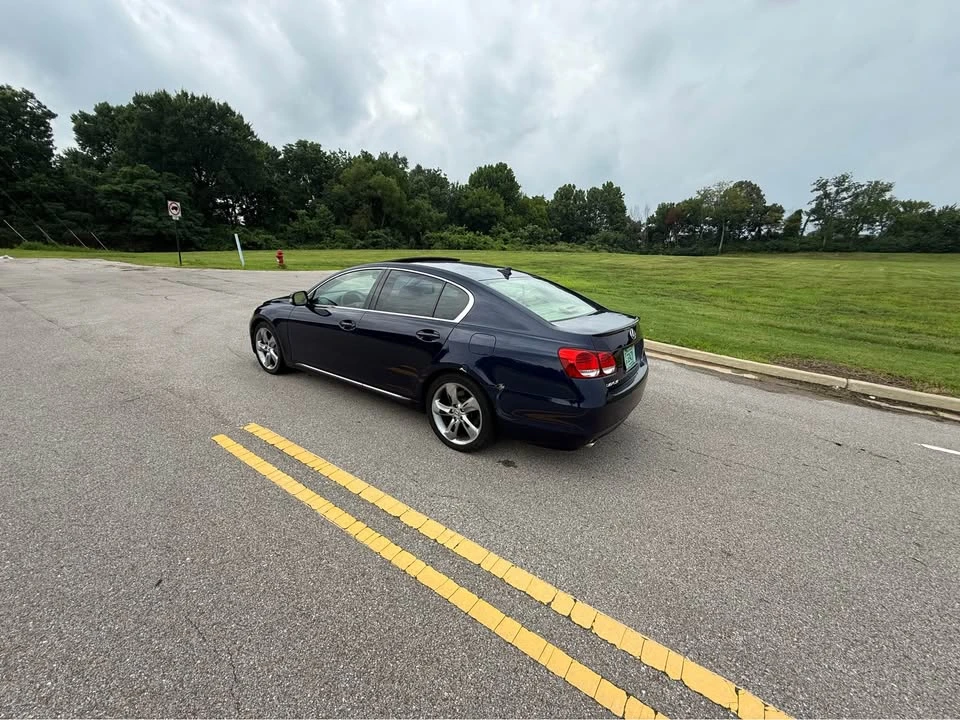 2011 Lexus GS 3rd Gen - Image 4 of 17