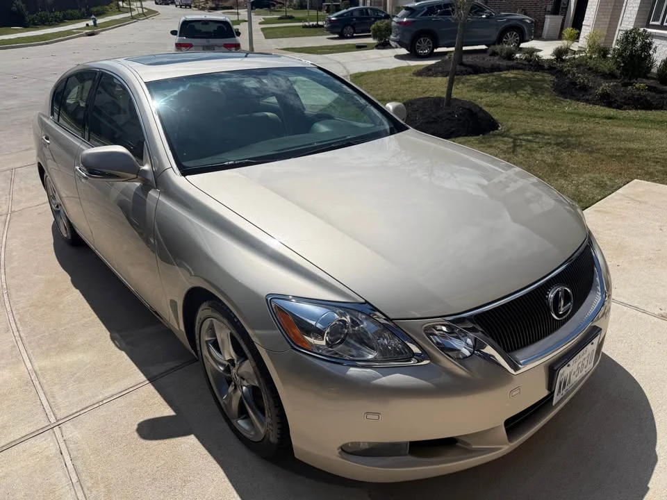 2011 Lexus - Image 3 of 18