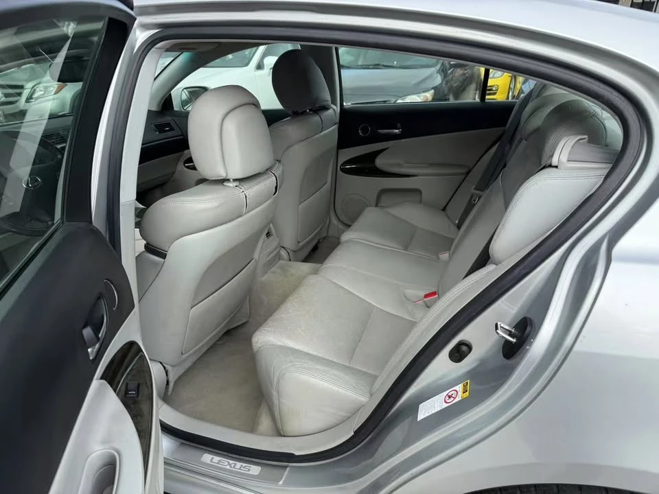2011 Lexus GS 3rd Gen - Image 9 of 11