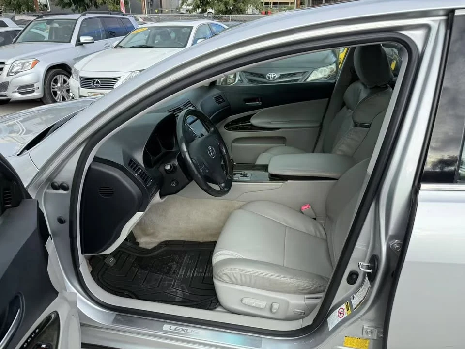 2011 Lexus GS 3rd Gen - Image 8 of 11