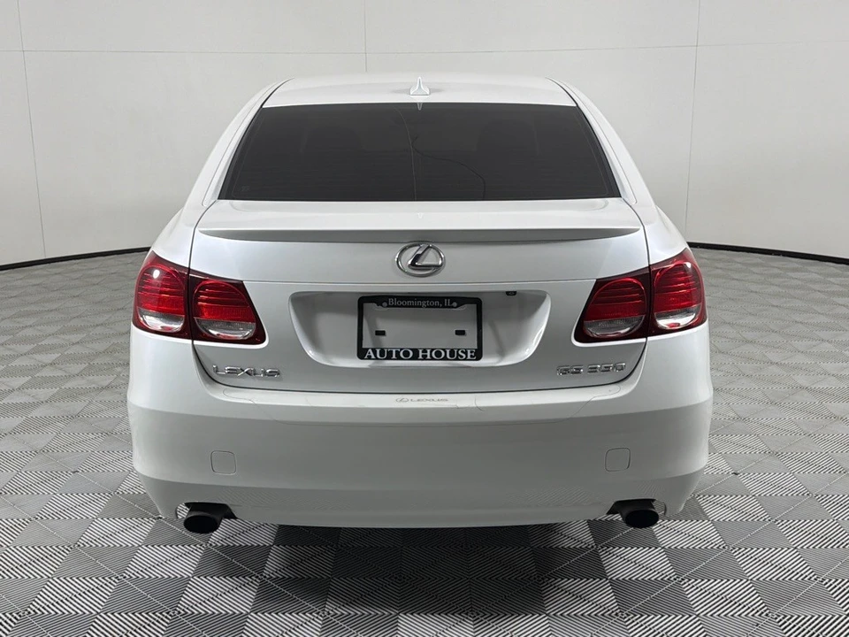 2011 Lexus GS 3rd Gen - Image 6 of 27