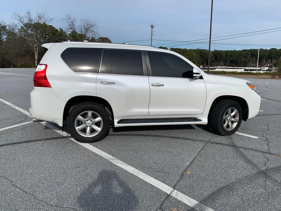 2011 Lexus GX 2nd Gen - Image 14 of 31