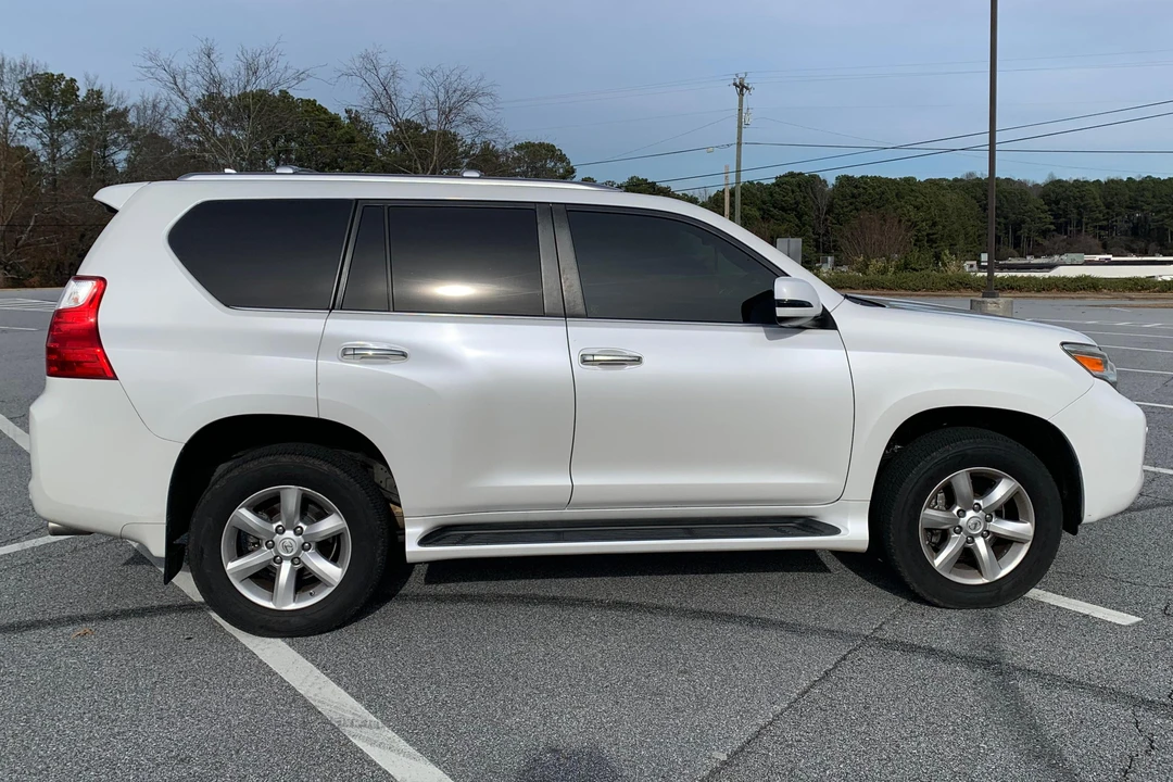 2011 Lexus GX 2nd Gen - Image 3 of 31