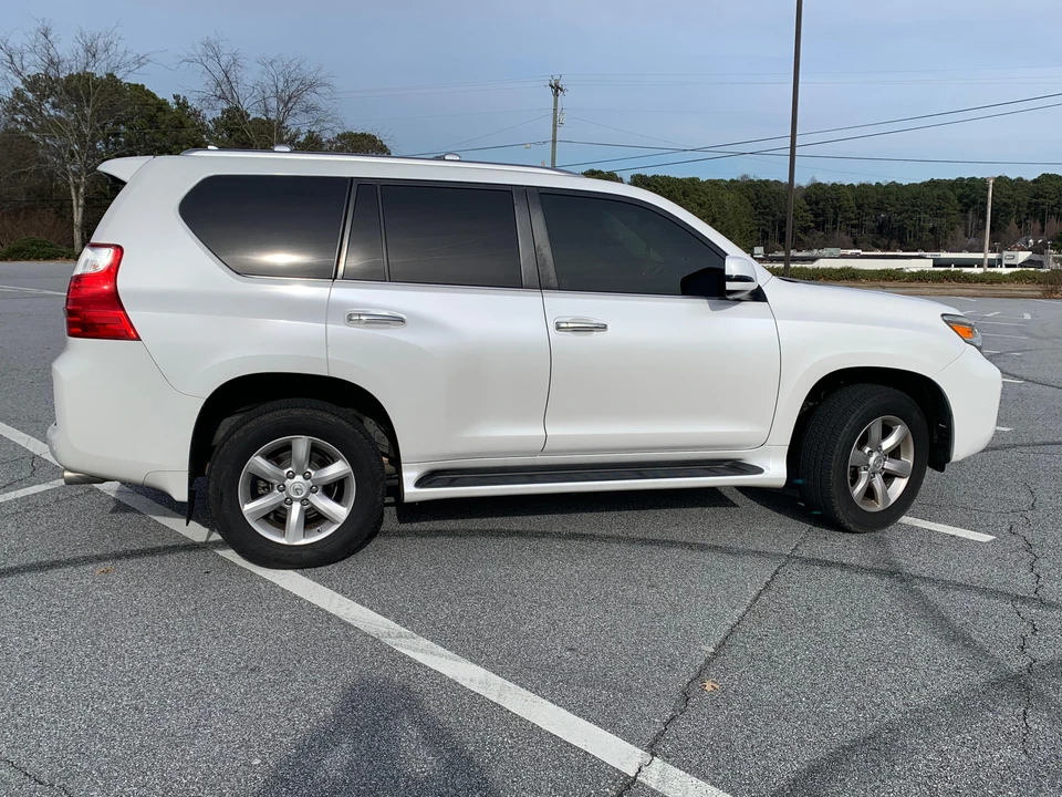 2011 Lexus GX 2nd Gen - Image 15 of 31